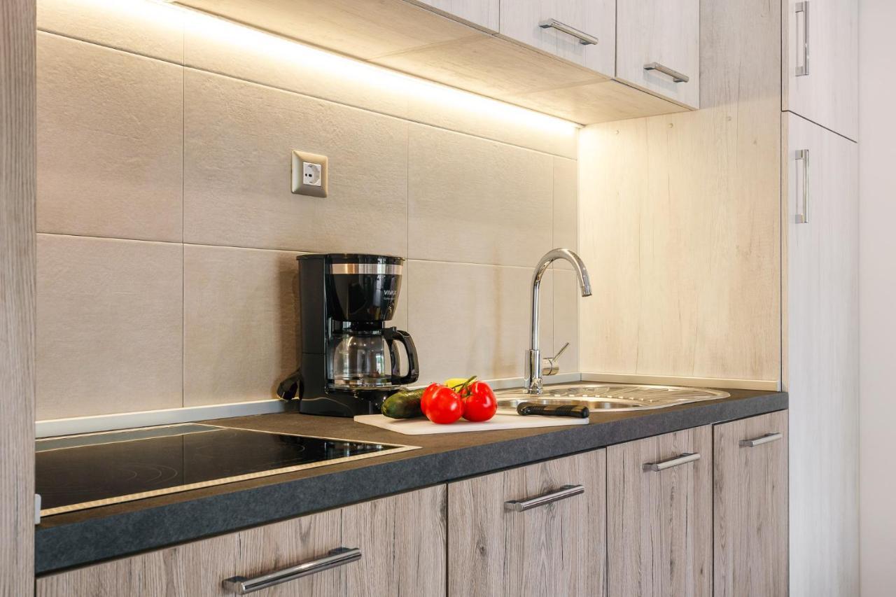 Premium Camping Homes Santa Marina, Lanterna Tar-Vabriga Exterior foto